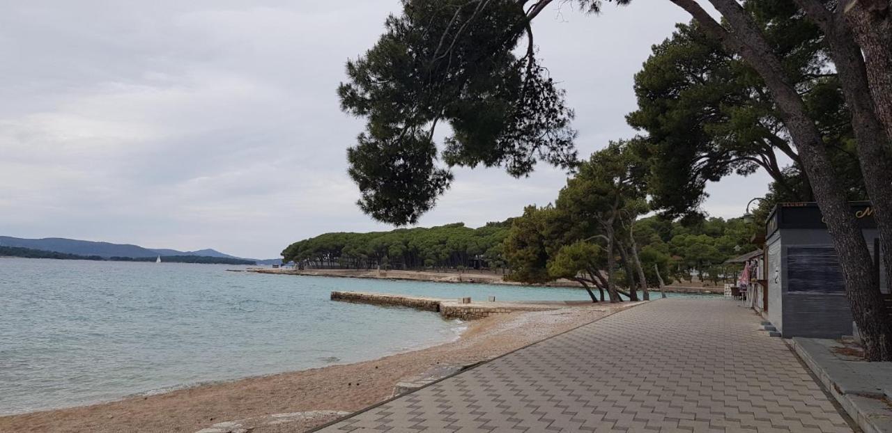 Mobile Home Biograd Na Moru Gapi House Екстериор снимка